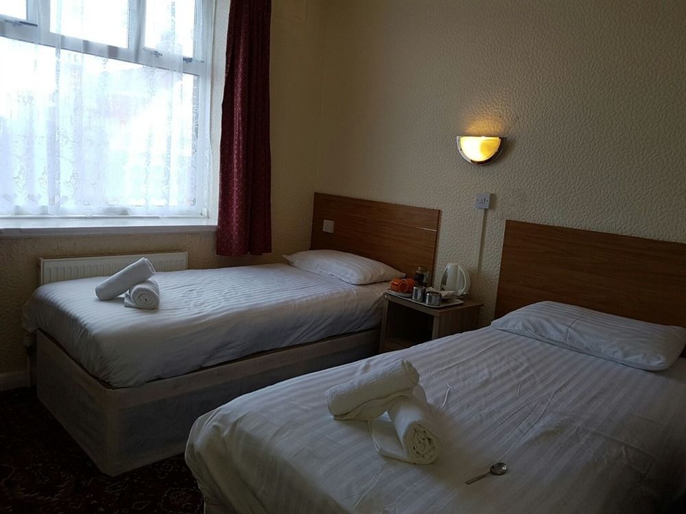 Aa Central Hotel Blackpool Extérieur photo
